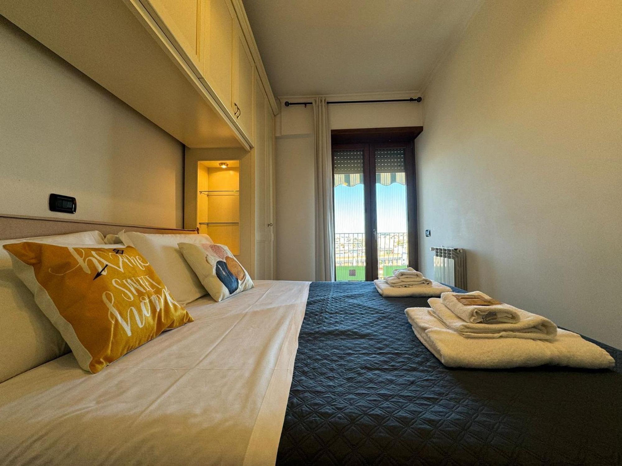 Apartment Cozy Flat With Balcony *